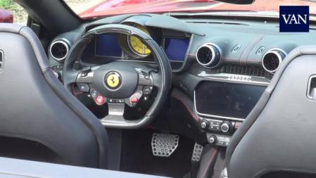 Por supuesto, la calidad y la filosofía deportiva de la marca italiana es la máxima en su diseño interior y acabados.