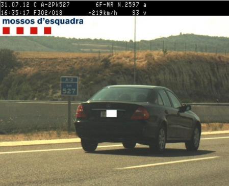 Diversos conductores son cazados a diario circulando a velocidades extremas, superiores incluso a los 200 km/h