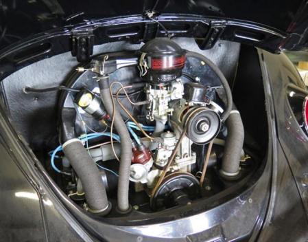 Todos los componentes y las piezas del ejemplar son originales