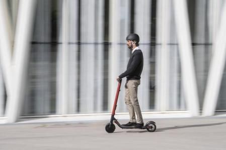 Patinete eléctrico Seat eXS powered by Segway