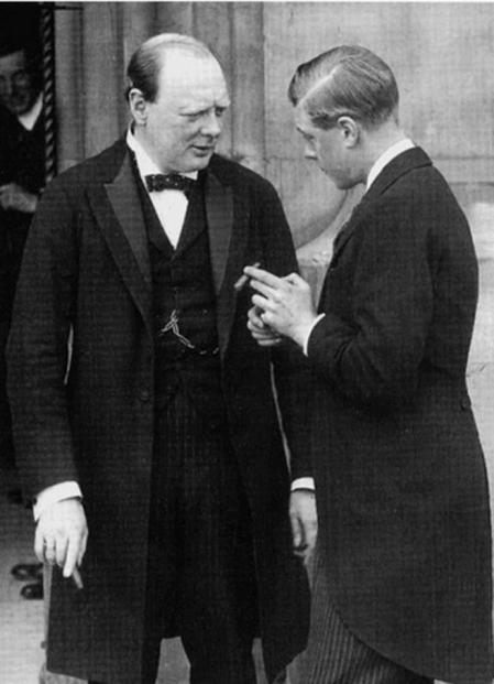 Churchill junto al futuro Eduardo VIII cuando aún era príncipe de Gales