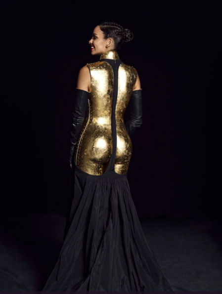 Detalle del vestido de Cristina Pedroche para las campanadas, una creación del diseñador Jacinto de Manuel