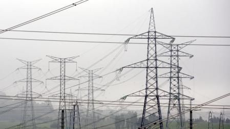 &nbsp; Líneas eléctricas de alta tensión&nbsp;