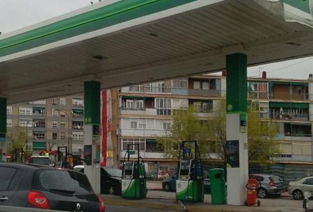 Todos los surtidores han de pasar controles certificados de seguridad y medición.