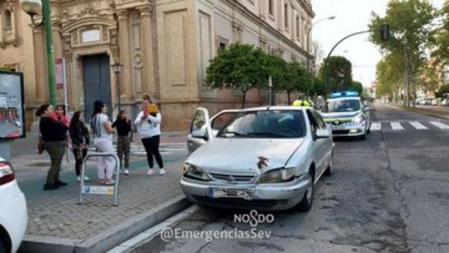 Hace unos días un coche fue interceptado en Sevilla con 8 ocupantes vulnerando el confinamiento del estado de alarma