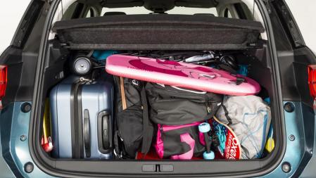 Distribuir la carga correctamente contribuye también a la estabilidad del vehículo&nbsp;