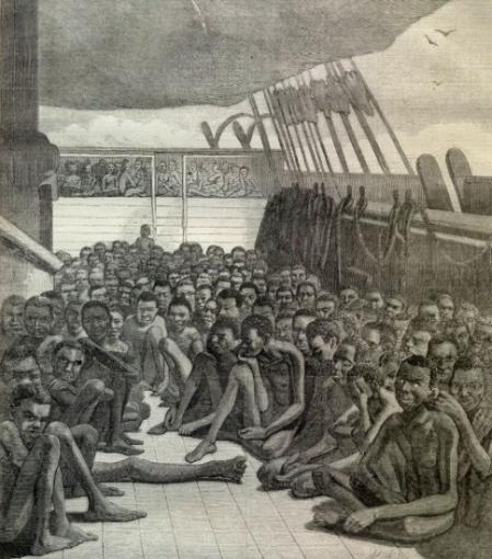 Esclavos africanos en la cubierta de un barco negrero.