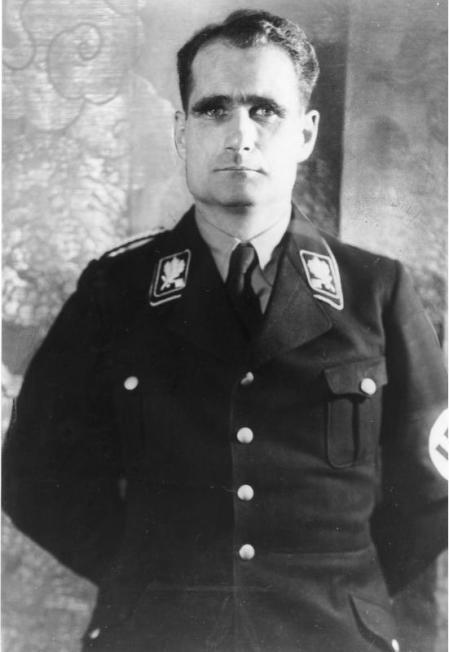 Retrato de Rudolf Hess en 1933.