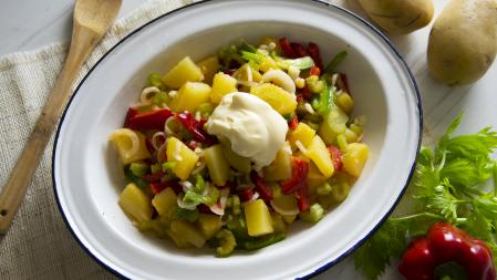 Ensalada de patata vegana