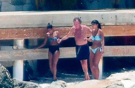 Julio Iglesias en la República Dominicana, en 2020.