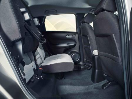 Los denominados Magic Seats permiten jugar con la configuración interior
