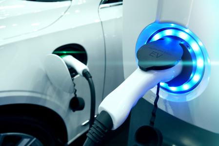Las ventas acumuladas de vehículos eléctricos este año en España hasta el pasado 31 de agosto han crecido un 8,2%.