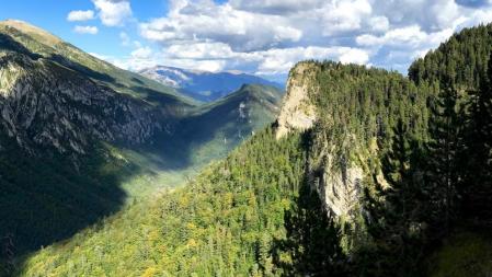 Vista del paisaje de montaña del Parque Natural del Cadí-Moixeró.