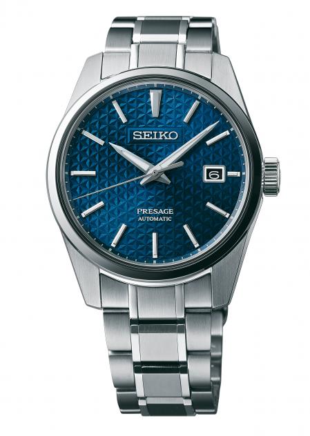 El Presage de Seiko es un modelo que resiste 10 bar bajo el agua y tiene caja y brazalete de acero inoxidable con revestimiento