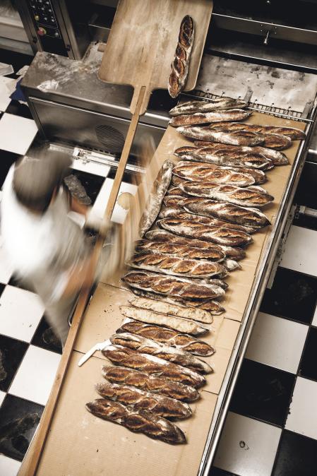 Esa idea tan deseada del pan con alma vieja va en contraposición al aficionado del pan del siglo XXI