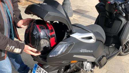 Peugeot Metropolis 400i