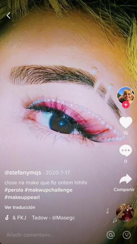 Perlas y brillo, vuelve el maquillaje Euphoria en 2021