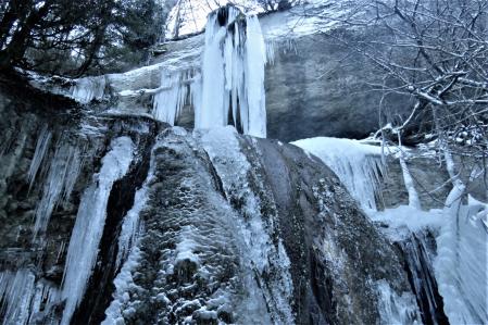 El Salto del Gitano, en la Riera de Milany (Bisaura), Girona.