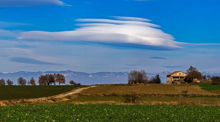 Nubes lenticulares en Vic.