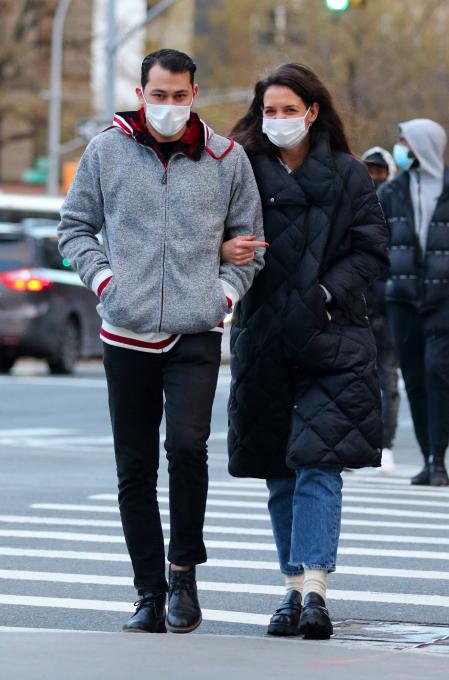 Katie Holmes y Emilio Vitolo Jr., este fin de semana en Manhattan