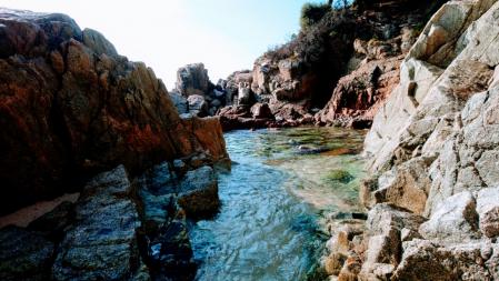 Calas del camino de ronda de Lloret.