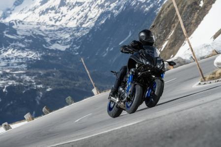 La Yamaha Niken es un modelo deportivo que cuenta con dos ruedas en el eje delantero&nbsp;