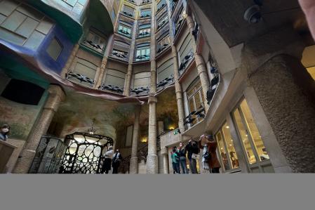 Visitantes en el Pedrera