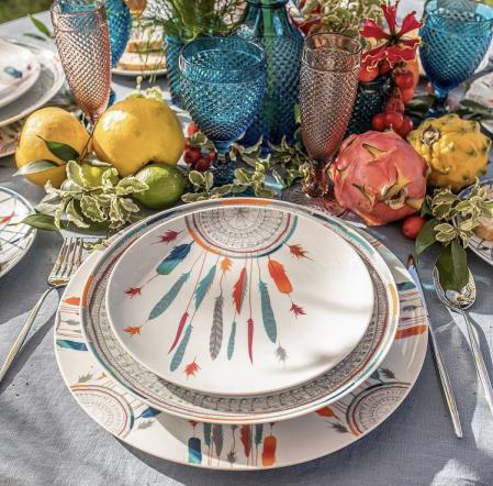 Combo con copas  Bicos de colores y la colección Atrapasueños de Pineda Covalin de Vista Alegre