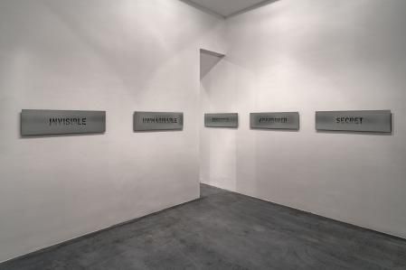 'Palabras vacías' de Ignasi Aballí