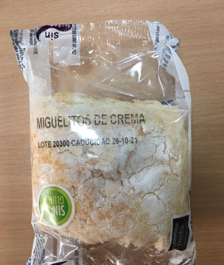 Miguelitos de crema de Dulce Extremadura S.L.