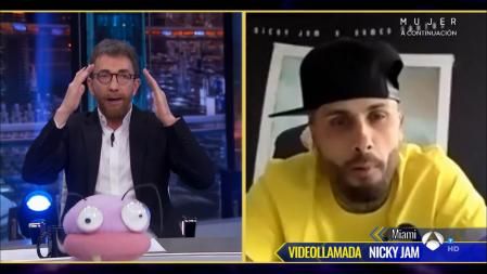 Pablo Motos se lleva las manos a la cabeza al descubrir que Nicky Jam ha perdido 28 kilos de peso
