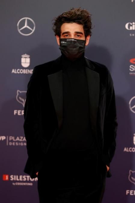 El actor David Verdaguer, de negro