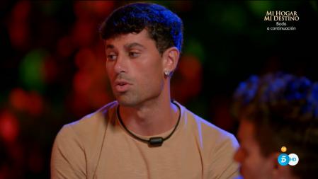 'La Isla de las Tentaciones 3': Diego muy descolocado tras ver el edredoning entre Lola y Carlos