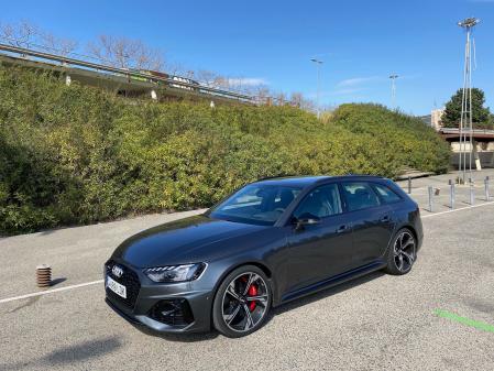 A pesar de una estética más cercana a la de un familiar, el RS 4 Avant esconde rasgos dignos de un deportivo&nbsp;