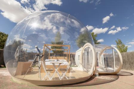 La burbuja transparente del hotel Zielo permite sentirse en la intemperie