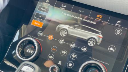 Su sistema de hibridación tiene tres modos de funcionamiento,a demás de los programas Eco, Normal y los de uso off-road.