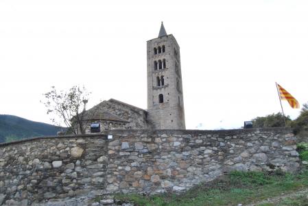La iglesia de Sant Just i Sant Pastor de Son es una maravilla construida entre los siglos XI y XII