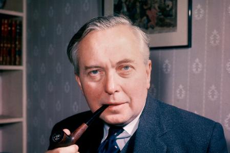 El líder laborista, Harold Wilson, primer ministro británico en