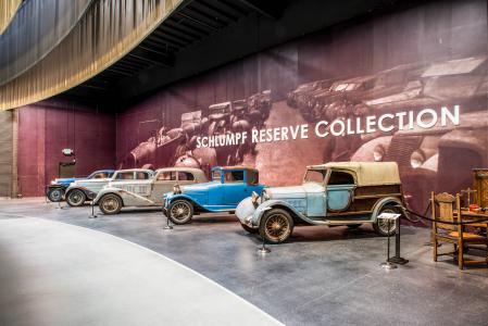 El Museo alberga algunos Bugatti en perfecto estado, junto a otros que aún no han sido restaurados
