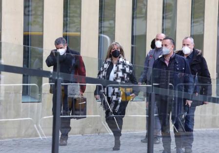 La alcaldesa de l'Hospitalet, Núria Marín, entrando en el juzgado de instrucción número 2