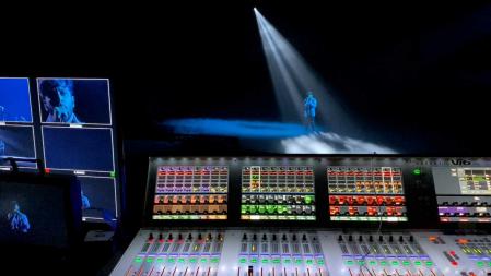 Blas Cantó graba el 'backup' de 'Voy a quedarme' para Eurovisión 2021