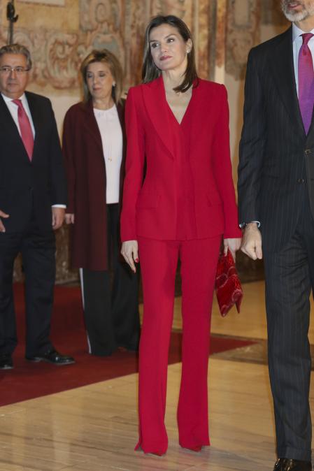 La reina Letizia Ortiz en marzo de 2018, cuando estrenó el diseño de Roberto Torretta