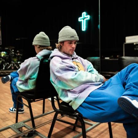 El cantante asegura que redescubrir el cristianismo y valorar su relación con Dios le ha salvado la vida.