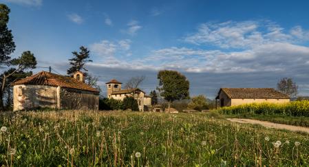 Vistas de algunas viviendas en Granollers de Plana.