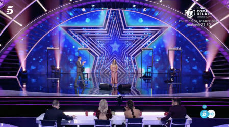 La humorista ha recodado la historia de amor con su marido gracias a Elsa Tortonda, una joven artista de 16 años