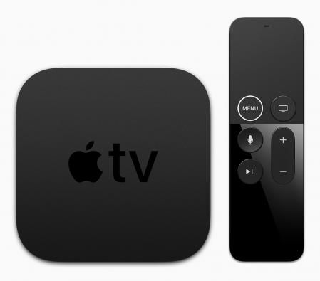 Apple TV 4K con su mando a distancia
