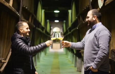 Los sidreros Mikel e Ion Zapiain