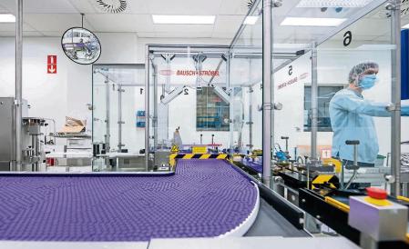 Fábrica de Pfizer en Puurs (NO PUBLICAR ANTES DEL 11 DE ABRIL)