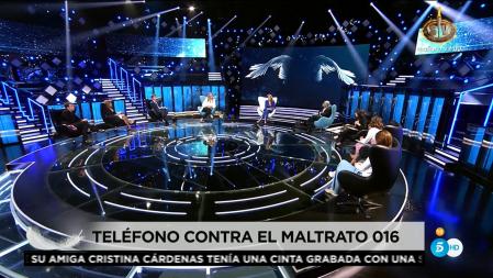 Tras la charla inicial con Jorge Javier y Carlota, Rocío Carrasco ha respondido a los colaboradores