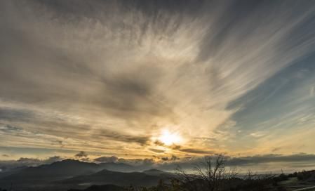 Halo solar en Orís.